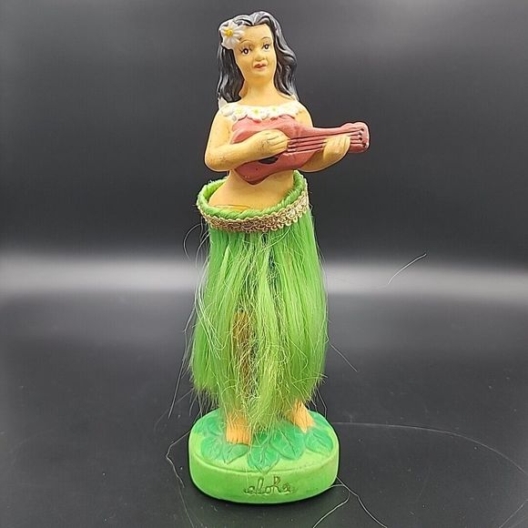 Vintage Hula Girl Ukulele Bobber Chalkware Dashboard Ceramics Japan Dated 1988 - Picture 1 of 12